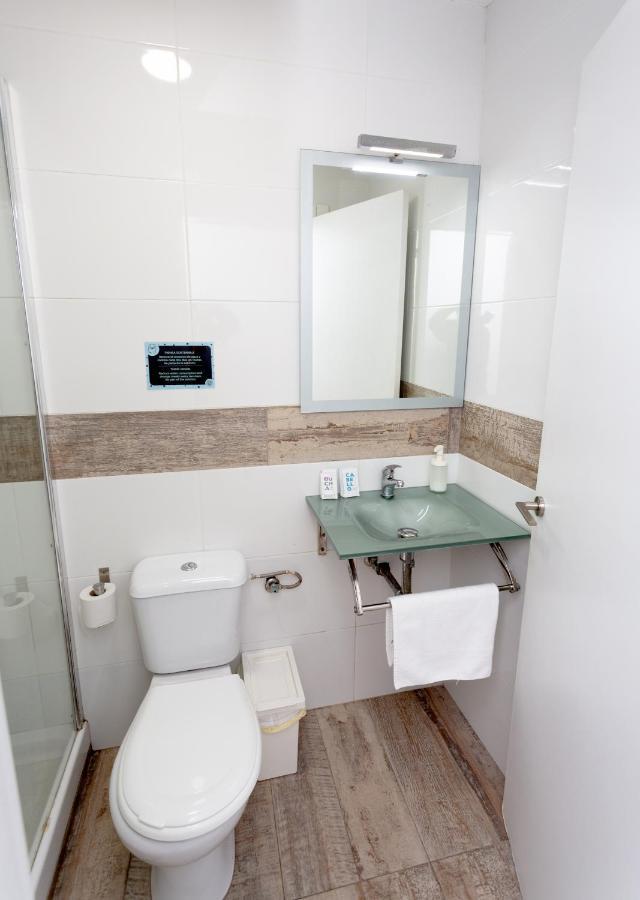 Albergue Easy Sants By Bossh! (Adults Only) Barcelona Exterior foto