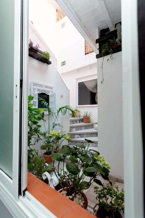 Albergue Easy Sants By Bossh! (Adults Only) Barcelona Exterior foto